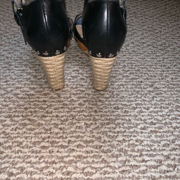 Michael Kors wedges barely worn - Picture 6 of 6